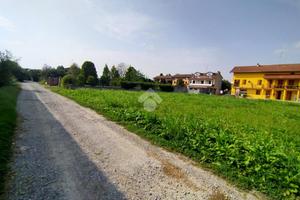 TER. RESIDENZIALE A VILLANOVA MONFERRATO