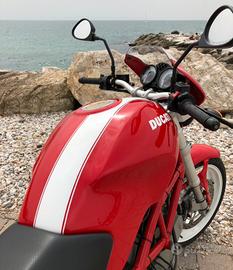 Ducati monster s2r