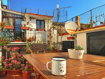 Indipendente al centro