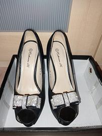 Scarpe Peep-Toe Nere con Fiocco di Brillantini n40