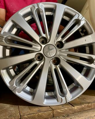 Set 4 cerchi in lega originali Peugeot