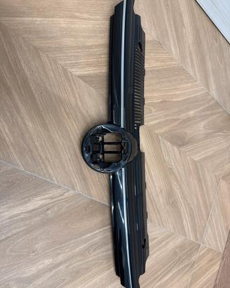 Calandra griglia anteriore Golf 8