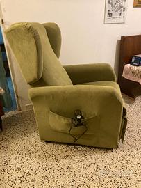 poltrona elettrica per anziani