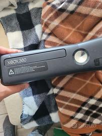 Xbox 360 Slim funzionante