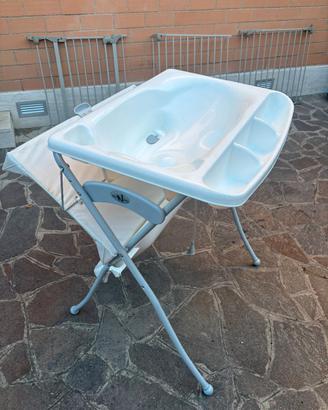 Fasciatoio con Vaschetta per Bagnetto