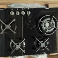 Piano cottura a gas in vetroceramica