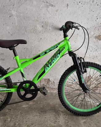 atala 20 anni 6-9
