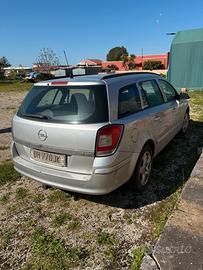 Opel Astra 1.7 diesel SW con gancio traino