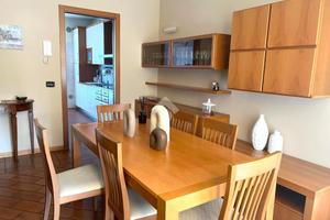 4 LOCALI A GRUMELLO DEL MONTE