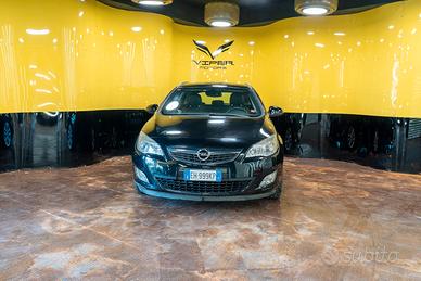 Opel Astra 1.7 CDTI 125CV Sports Tourer Cosmo PERM
