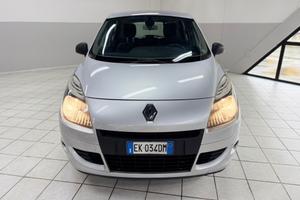 Renault Scenic Scénic X-Mod 1.9 dCi 130CV Luxe