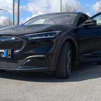 FORD Mustang Mach-E - 2022