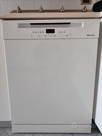 lavastoviglie Miele