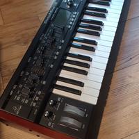 Sintetizzatore analogico Behringer Deepmind 12