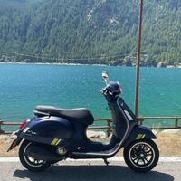 Vespa 300 gts super tech