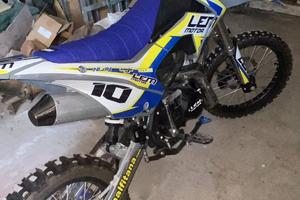 Lem RF125