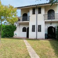 Villa in residence con piscina