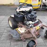 Tosaerba STAND-ON usato