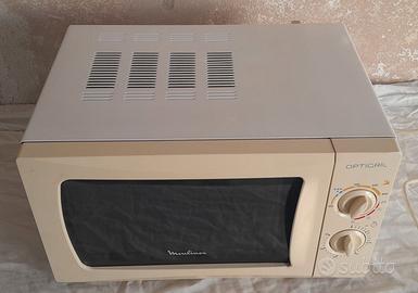 Forno microonde Moulinex con grill statico