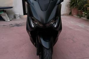 Tmax 560