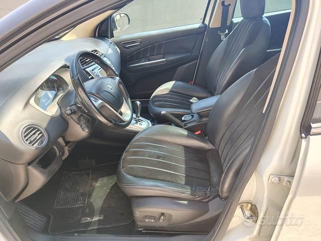 Dacia Delta 2010 photo 4