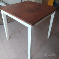 TAVOLO in legno