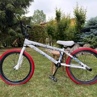 Bmx UMF
