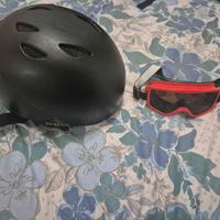 Casco e occhiali sci bambino