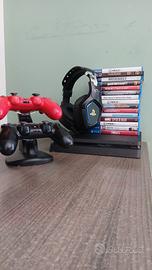 Ps4+2 controller +cuffie+20 giochi 