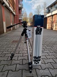 Manfrotto 055C + Testa Fluida 200 Light