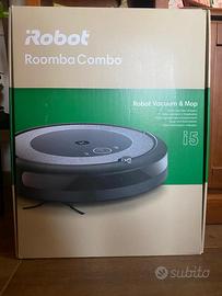 Robot aspira e lavapavimenti