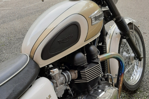 Triumph Bonneville T 100 - 2014