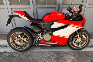 Ducati panigale 1199 superleggera