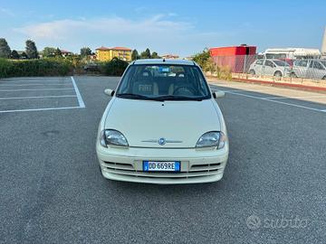 Fiat 600 1.1 50th Anniversary