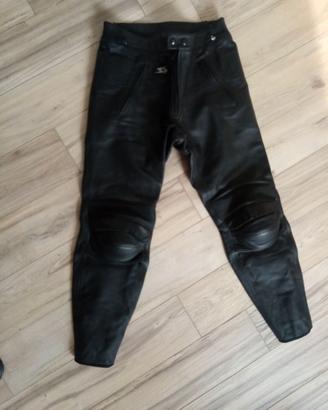 Pantaloni moto pelle