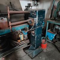 Puntatrice a colonna a pedale 14KW