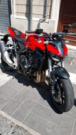 Honda hornet 1000
