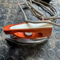 Ferro da stiro da viaggio vintage