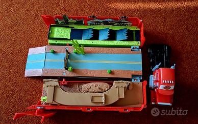 Cars - Mack trasformable mod. HPX76 Mattel disney