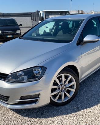 Volkswagen Golf 1.6 TDI 110 CV DSG 5p. Highline Bl