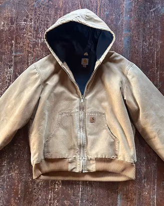 active jakcet carhartt