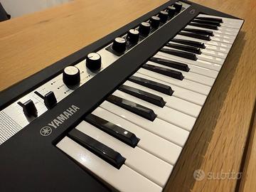 Yamaha reface CP Synth