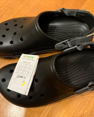 Crocs modello All Terrain Clog Nero 46