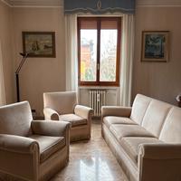 Set divano e poltrone velluto beige
