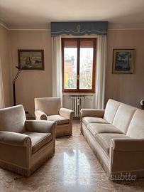 Set divano e poltrone velluto beige