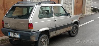 Panda 4x4 anno 2002 mozzi liberi gancio traino