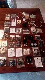 Enorme lotto di bigiotteria nuova