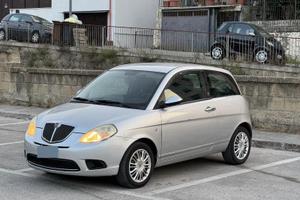 Lancia Ypslon km originali