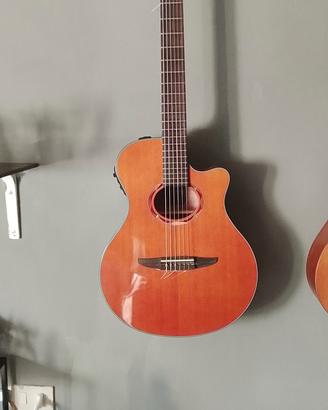 chitarra clássica amplificata Yamaha ntx 700 c