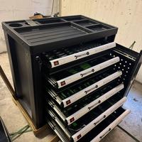 Carrello utensili pieno